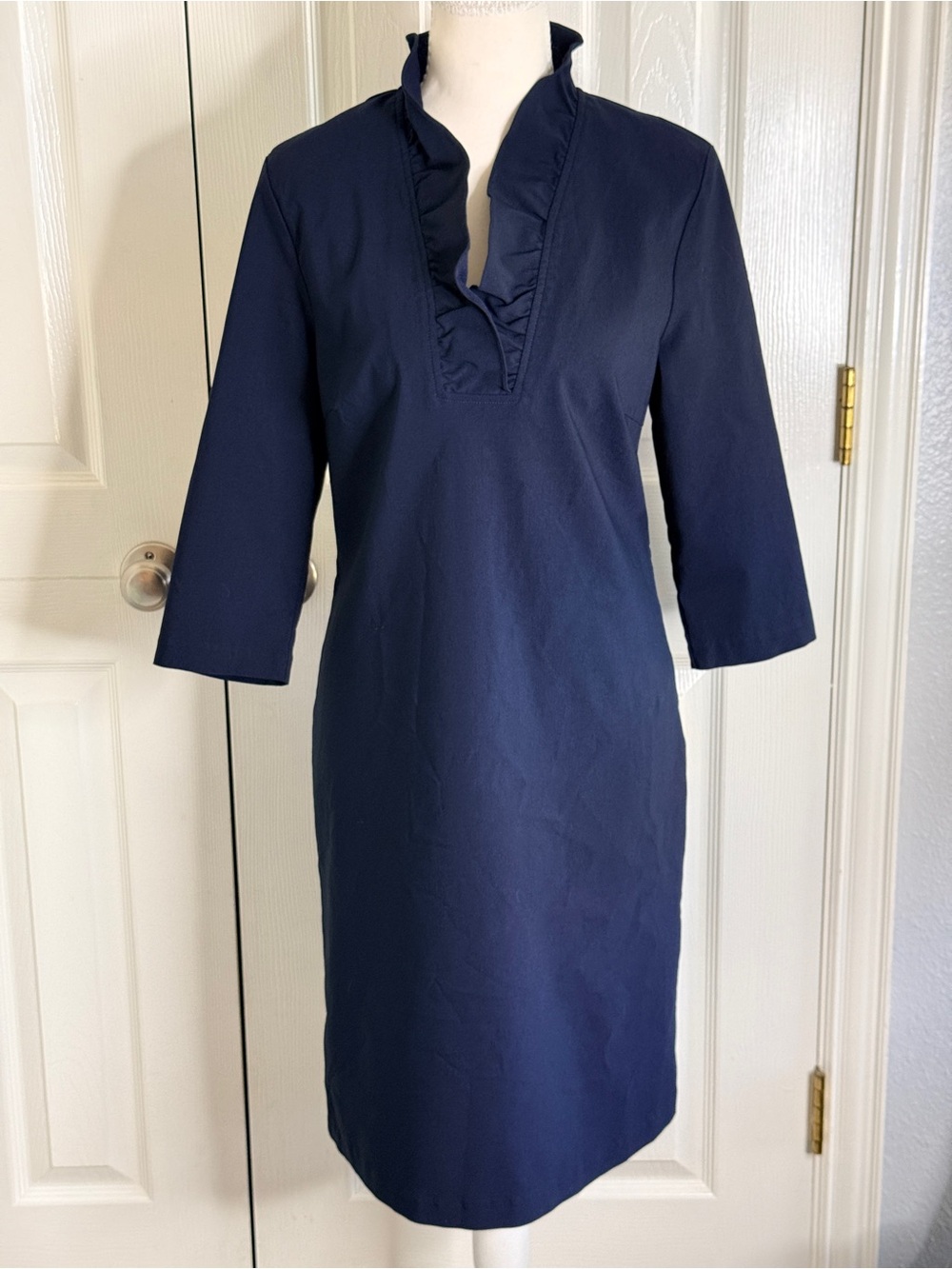 J.McLaughlin Navy Ruffle Neck Shift Dress Size 10 EUC